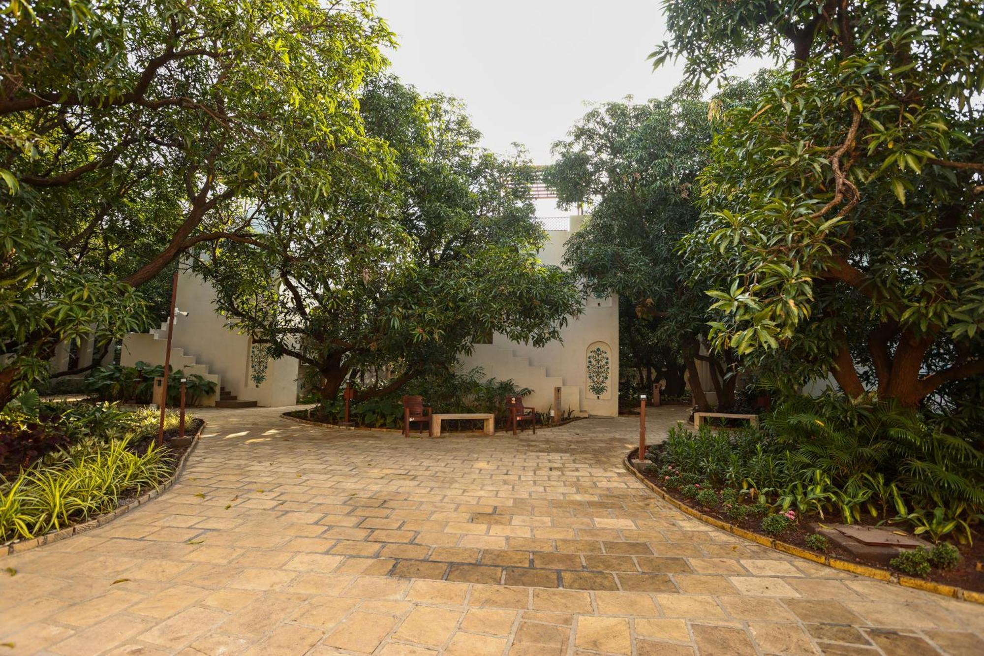 Le Casa Lion Resort A Premium Resort In Sasan Gir Exterior photo