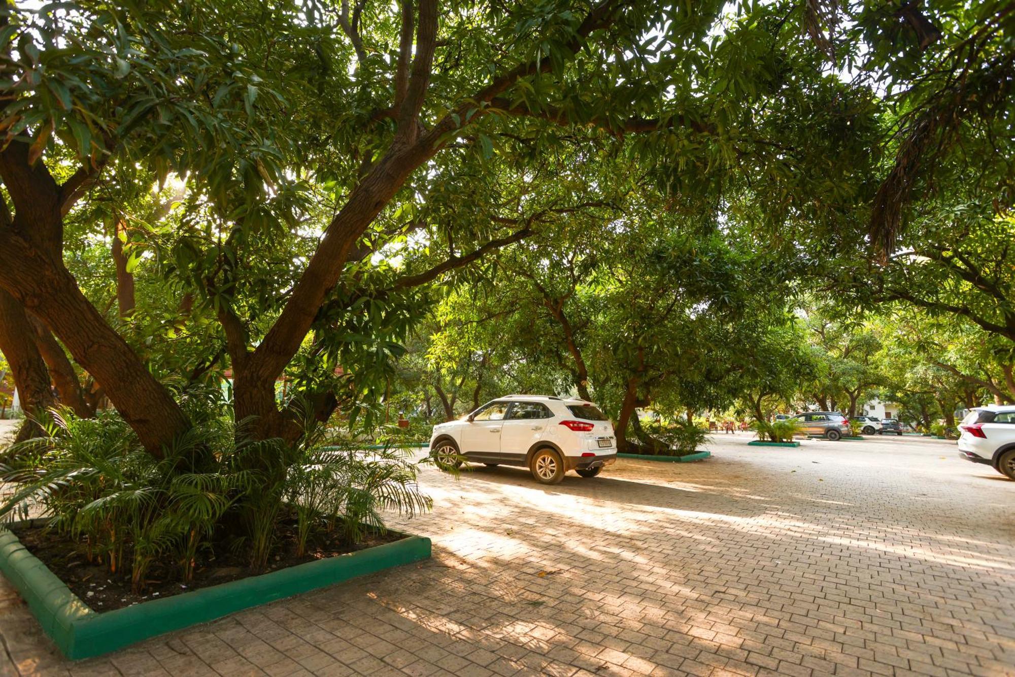 Le Casa Lion Resort A Premium Resort In Sasan Gir Exterior photo