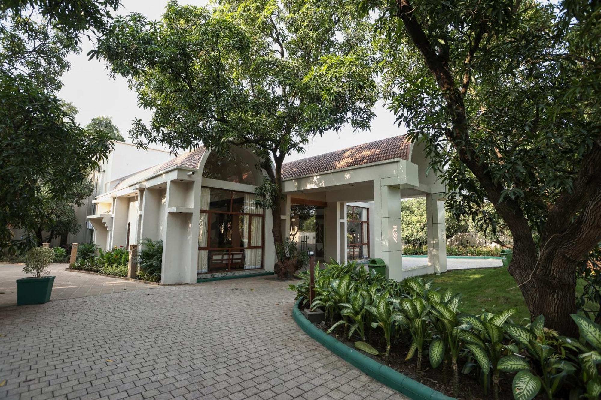 Le Casa Lion Resort A Premium Resort In Sasan Gir Exterior photo