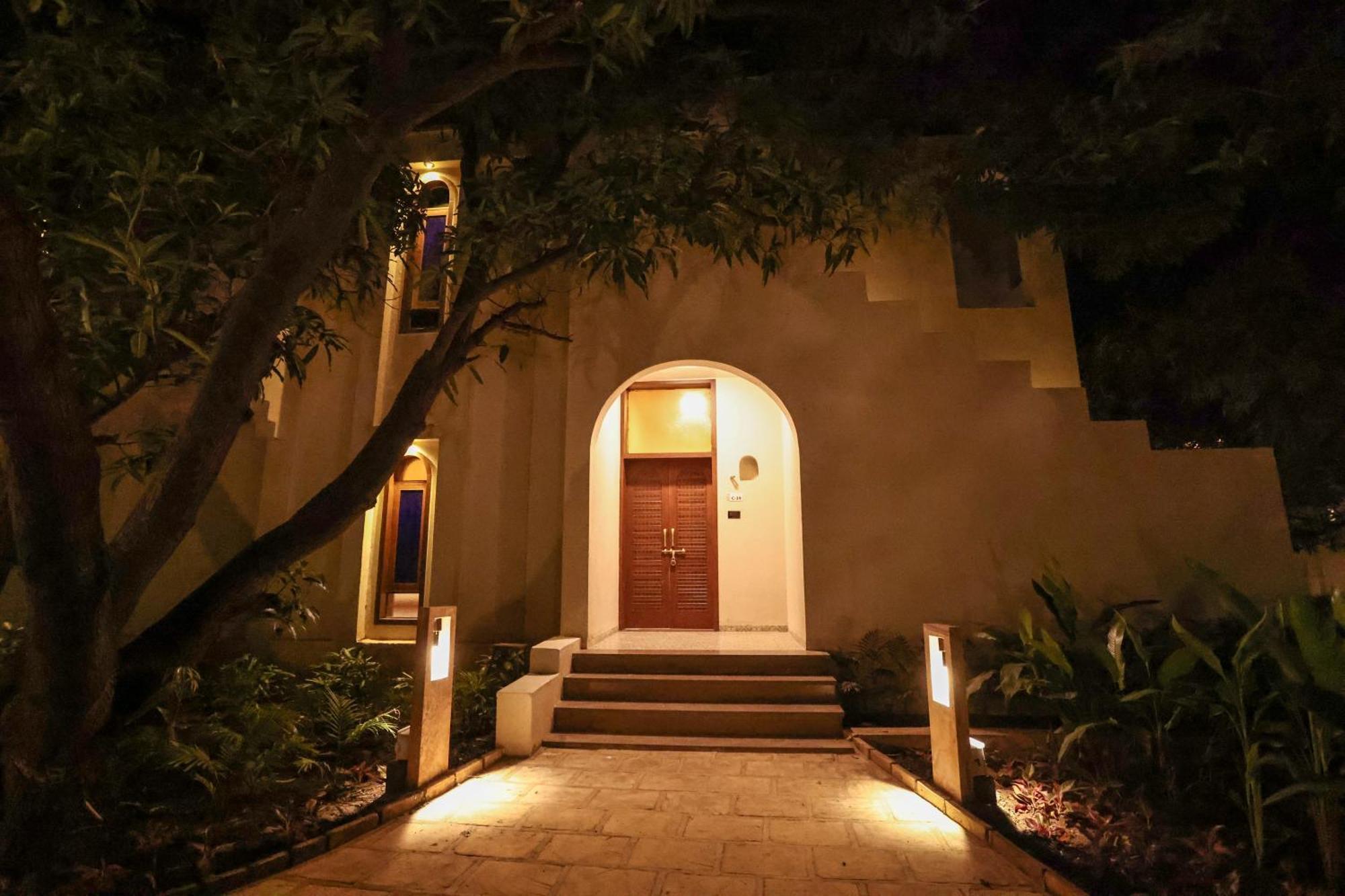 Le Casa Lion Resort A Premium Resort In Sasan Gir Exterior photo
