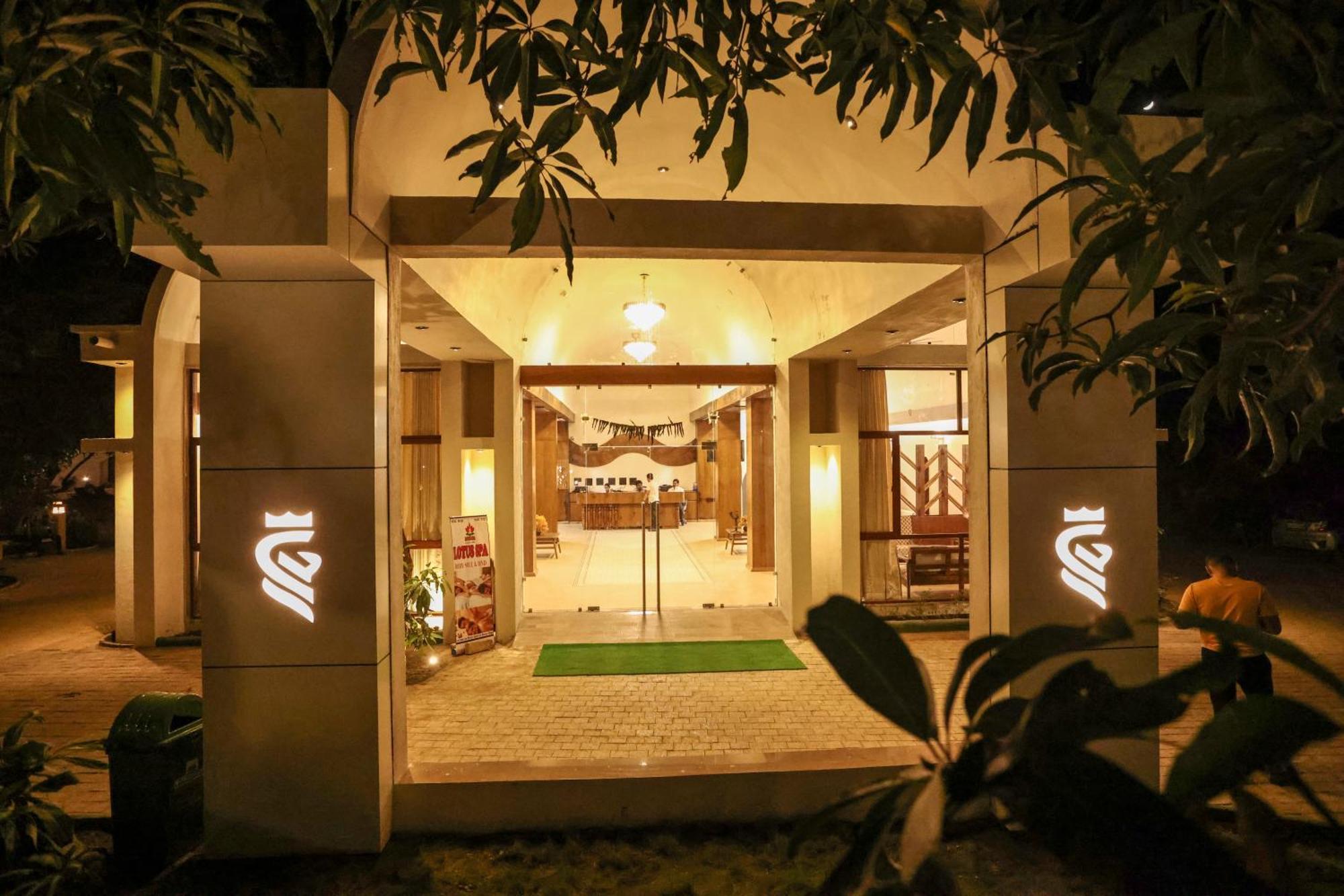 Le Casa Lion Resort A Premium Resort In Sasan Gir Exterior photo