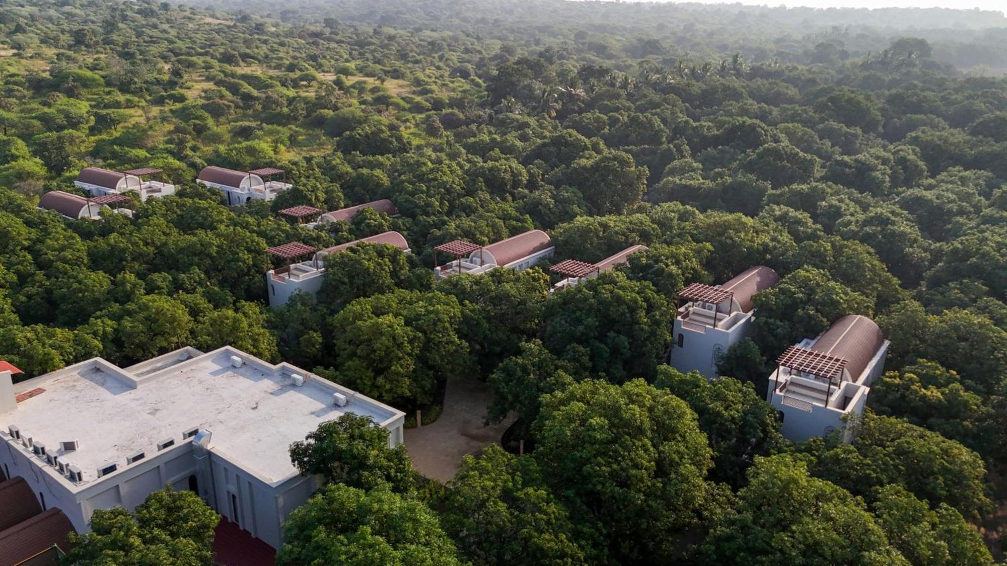 Le Casa Lion Resort A Premium Resort In Sasan Gir Exterior photo